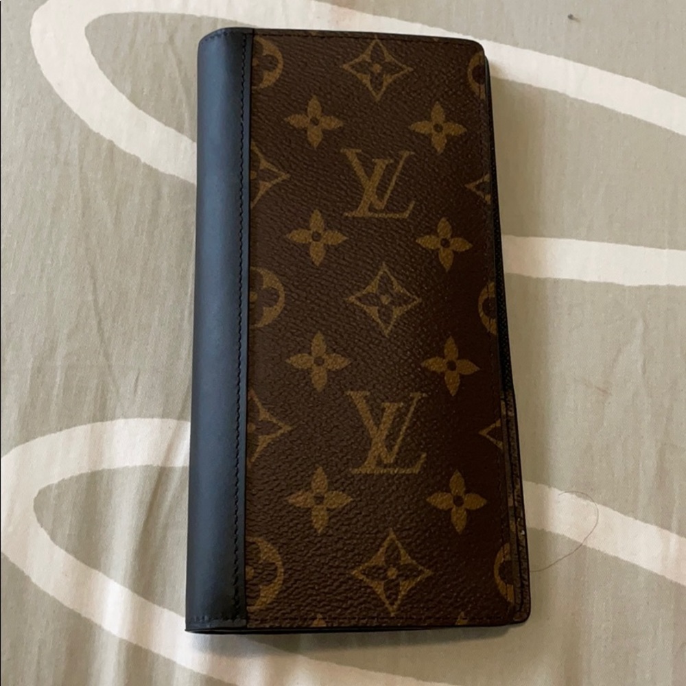 Wallet - Picture 1 of 3